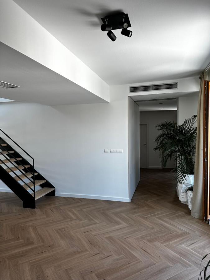 Luxury Penthouse At The Historical Centre With Free Parking Lejlighed Bratislava Eksteriør billede