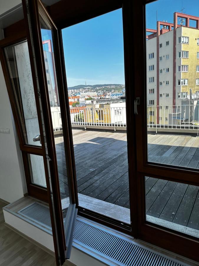 Luxury Penthouse At The Historical Centre With Free Parking Lejlighed Bratislava Eksteriør billede