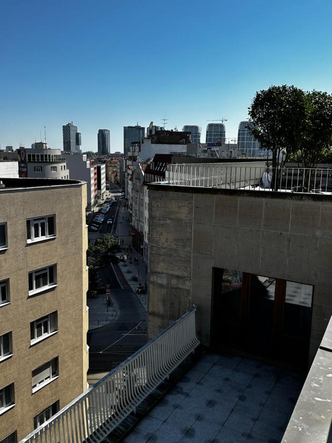 Luxury Penthouse At The Historical Centre With Free Parking Lejlighed Bratislava Eksteriør billede